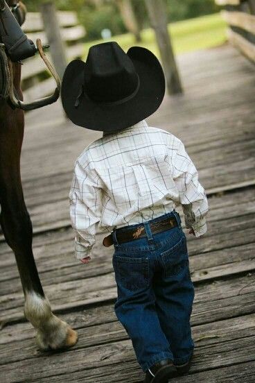 Looking for the cutest infant cowboy hat? This guide explores everything you need to know: styles, materials, safety tips, and top-rated picks. Find the perfect hat for your little wrangler today!