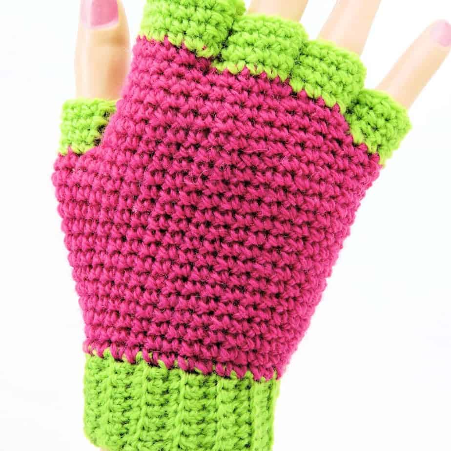 Crochet Pattern for Fingerless Gloves